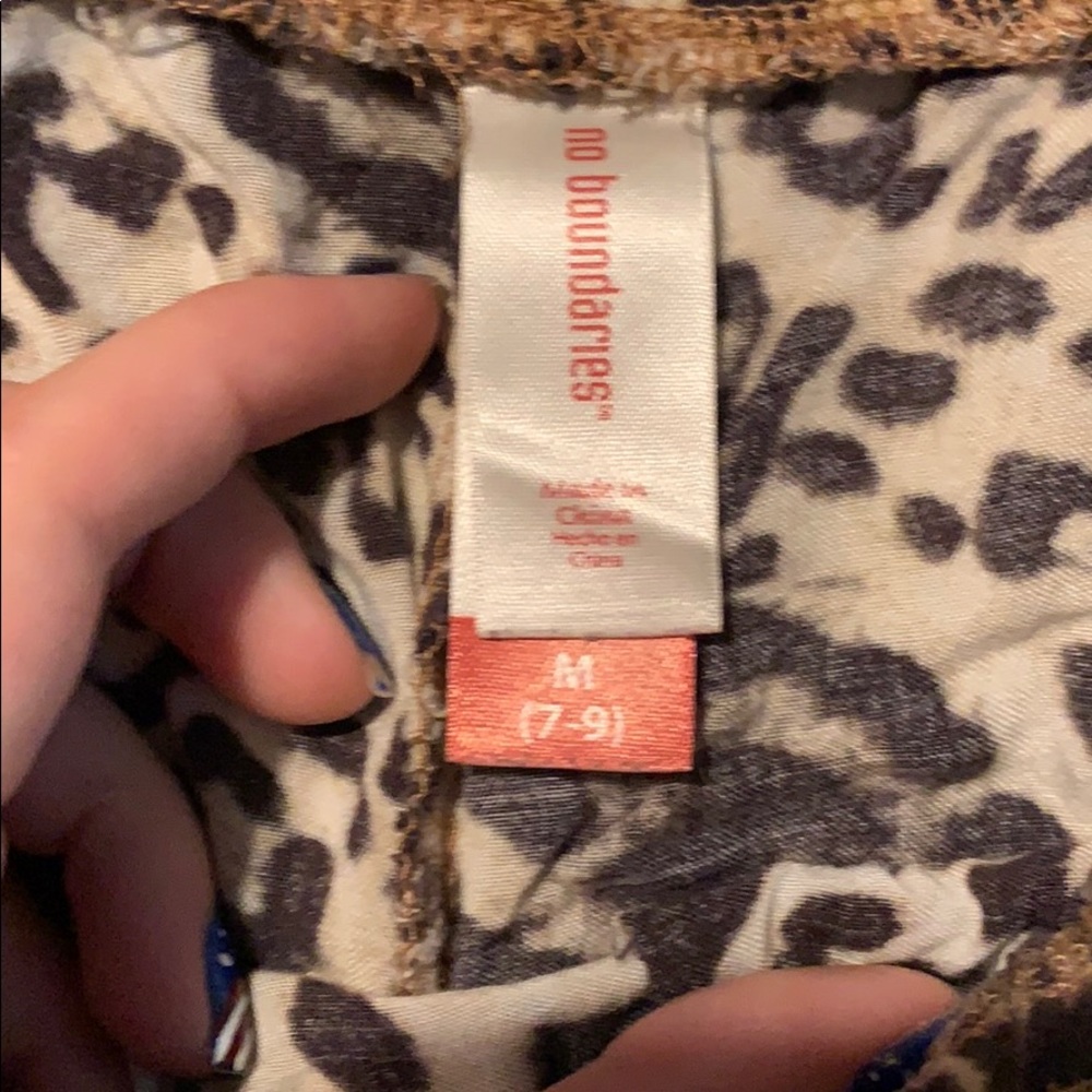 Leopard shorts 🐆 - Picture 2 of 3